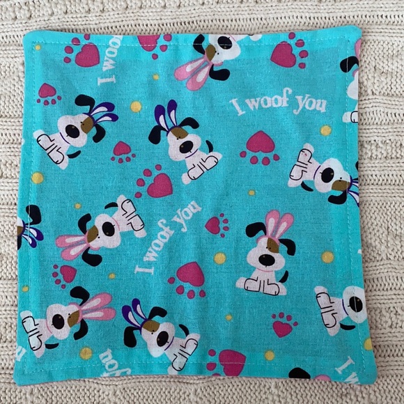 Easter Puppy Cloth Dinner Napkins, set of 4 - Picture 1 of 3
